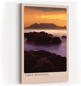 Paul Sinus Kunstdruck 40x60cm Table Mountain – Südafrika bei Sonnenuntergang mit Küstenfels und Silhouette