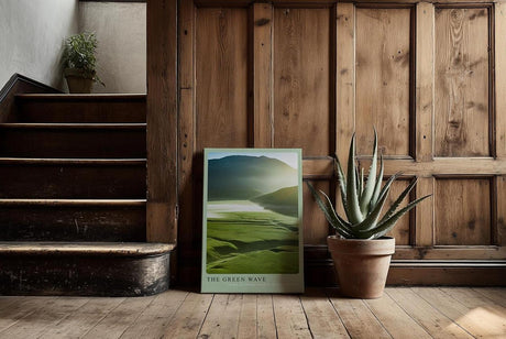 Paul Sinus Kunstdruck 40x60cm The Green Wave – Sanfte Landschaft in fließendem Licht