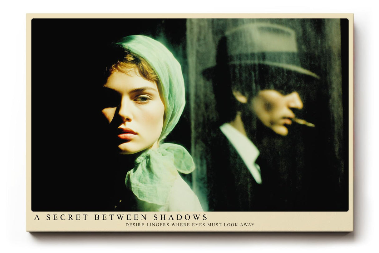 Paul Sinus Wandbild 120x80cm A Secret Between Shadows Film Noir Szene mit Frau und Mann im Schatten Dramatische Vintage Kunst fuer Wohnzimmer und Büro
