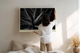 Paul Sinus Wandbild 120x80cm abstrakte Blumenform schwarz weiss moderne botanische Kunst minimalistische Wanddekoration fuer Wohnzimmer Büro