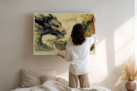 Paul Sinus Wandbild 120x80cm asiatischer Drachengeist Tusche Stil beige schwarz mythologische Kunst modernes bild grosses Wandbild 120x80cm ruhige Wanddekoration fuer Wohnzimmer Büro