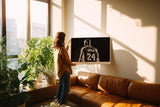 Paul Sinus Wandbild 120x80cm Basketball Legende Nummer 24 Sportkunst schwarz weiß modernes Athleten Motiv dynamische Sport Wanddekoration für Wohnzimmer Fitnessraum Büro