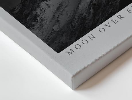Paul Sinus Wandbild 120x80cm Berglandschaft mit Mond Schwarz Weiss Naturfotografie für Wohnzimmer Büro Flur