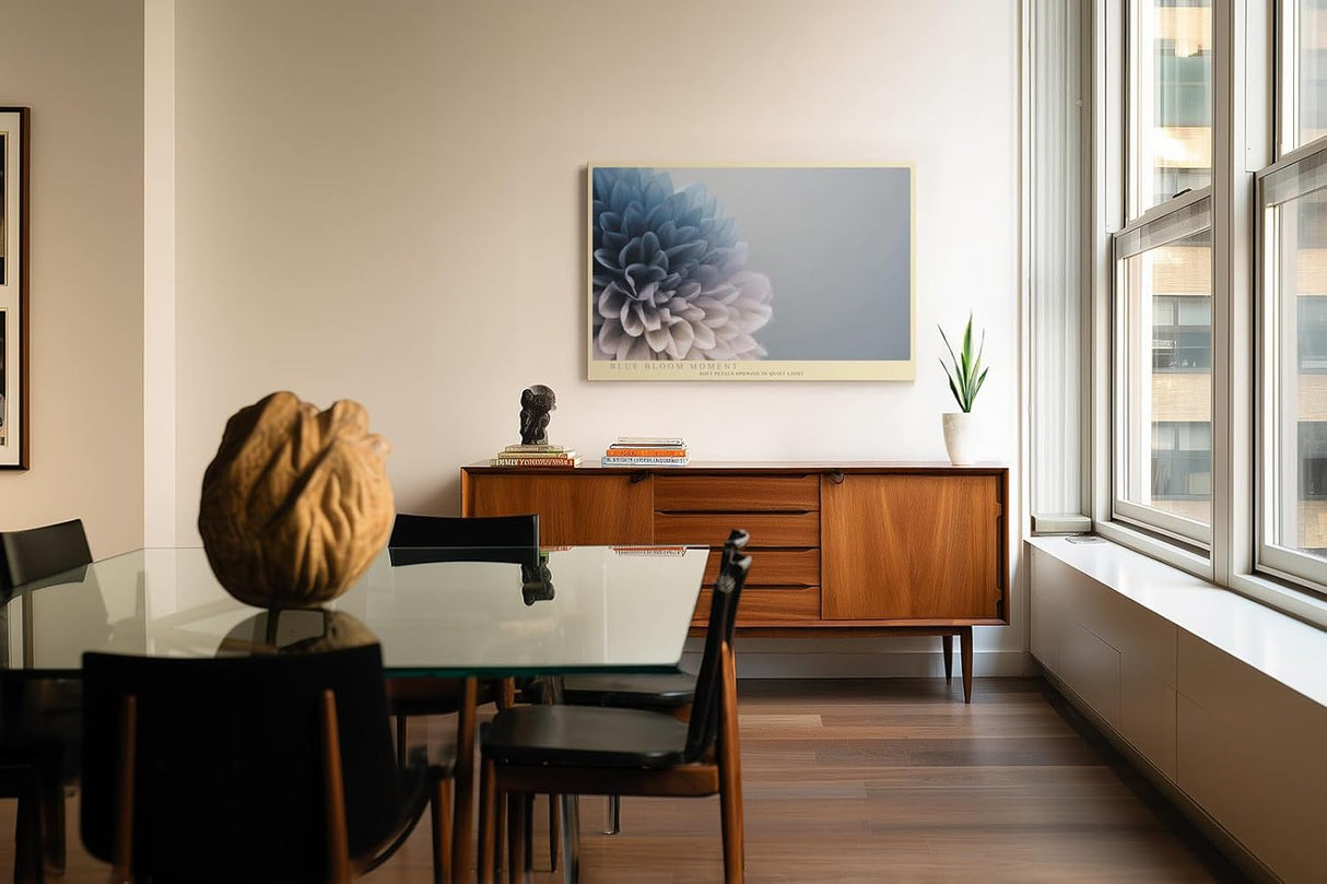 Paul Sinus Wandbild 120x80cm blaue Blume Makro Fotokunst elegante Blüten Nahaufnahme in sanften Blau und Grautönen modernes Kunstposter für Wohnzimmer Schlafzimmer Büro