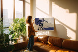 Paul Sinus Wandbild 120x80cm Dynamischer Fussballspieler moderne Sportkunst in Blau