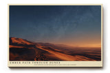 Paul Sinus Wandbild 120x80cm Ember Path through Dunes Wuestenlandschaft bei Nacht mit Sternenhimmel Natur Kunst fuer Wohnzimmer Schlafzimmer und Büro