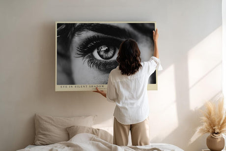 Paul Sinus Wandbild 120x80cm Eye in Silent Shadow schwarz weiß Augen Fotokunst modernes Portrait Poster für Wohnzimmer Büro Studio