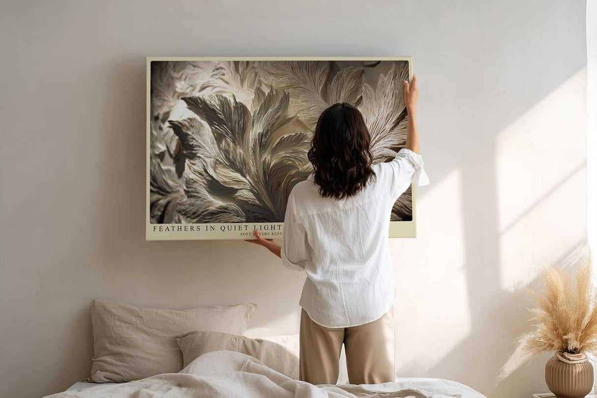 Paul Sinus Wandbild 120x80cm Feathers in Quiet Light elegante Federn Struktur Kunst in warmen Naturtönen Poster für Wohnzimmer Schlafzimmer