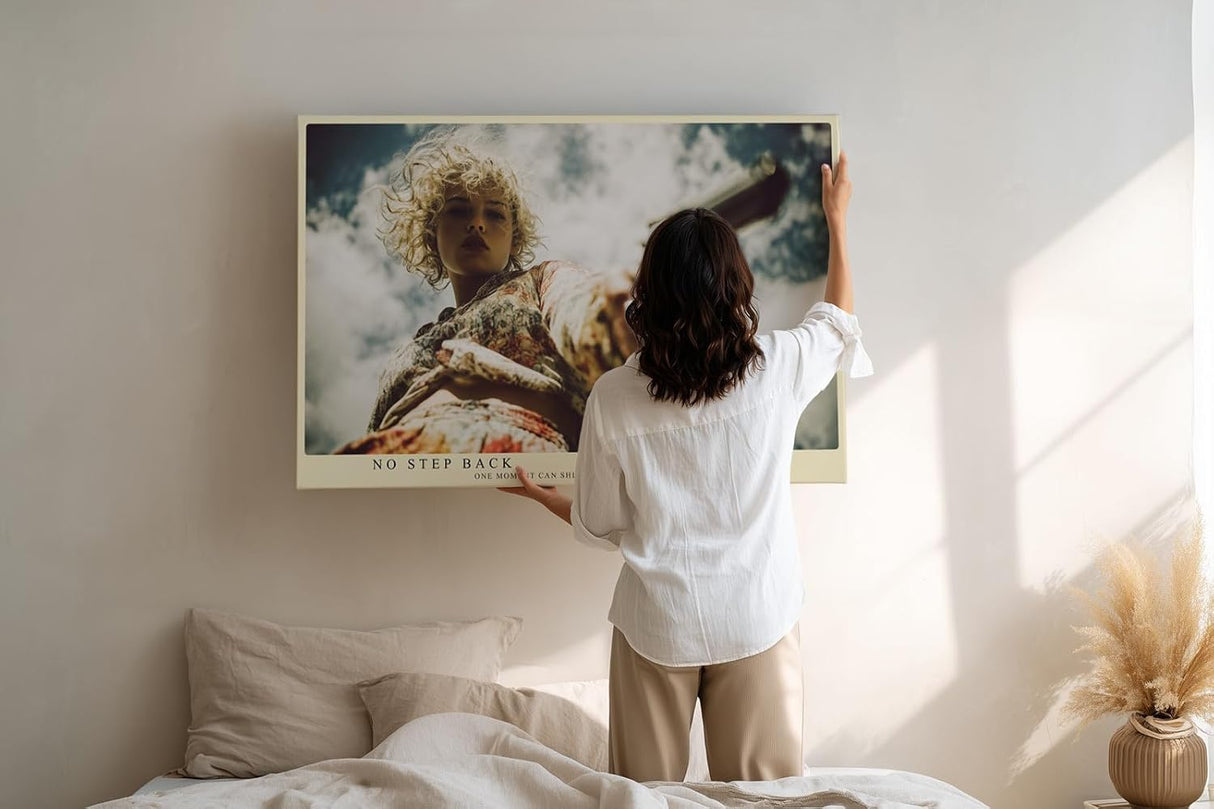 Paul Sinus Wandbild 120x80cm filmisches Porträt starke Frau dramatische Fotokunst modernes Charaktermotiv Kunstdruck stilvolle
