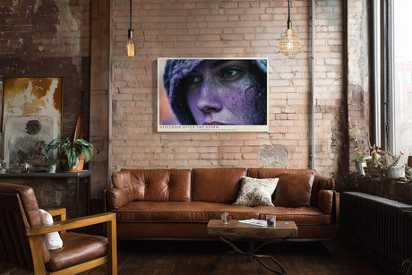 Paul Sinus Wandbild 120x80cm Frauenportraet nach Regen emotionale Fotokunst moderne Portrait Fotografie violette Farben stilvolle Wanddekoration fuer Wohnzimmer Büro