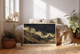 Paul Sinus Wandbild 120x80cm Goldene abstrakte Meeresbewegung – Moderne Kunst mit fließenden Goldlinien auf dunklem Hintergrund