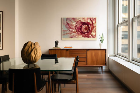 Paul Sinus Wandbild 120x80cm Heart of Silk and Light abstrakte Blüte Makro Natur Fotokunst in Rot und Gold Poster für Wohnzimmer Schlafzimmer