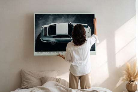 Paul Sinus Wandbild 120x80cm Icon in Arctic White klassischer Sportwagen von oben moderne Auto Kunst Poster für Wohnzimmer Büro