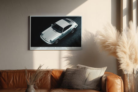 Paul Sinus Wandbild 120x80cm Klassischer weisser Sportwagen in Nachtaufnahme moderne Automobil Kunst