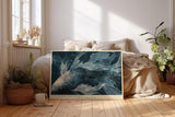 Paul Sinus Wandbild 120x80cm Koi Fisch Unterwasser Kunst eleganter Fisch im Wasser blau graue Farben moderne Natur Wanddekoration fuer Wohnzimmer Büro