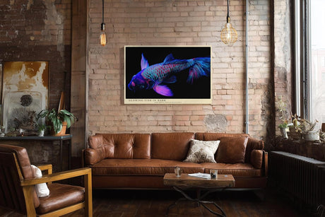 Paul Sinus Wandbild 120x80cm leuchtender Koi Fisch moderne Neon Illustration buntes Unterwasser Kunstposter stilvolle Wanddekoration fuer Wohnzimmer Büro Schlafzimmer