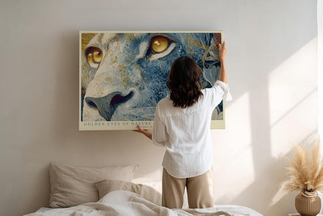 Paul Sinus Wandbild 120x80cm Löwe Goldene Augen Florale Kunst LeinWandbild 120x80cm Mystisches Tierportrait Wanddekoration