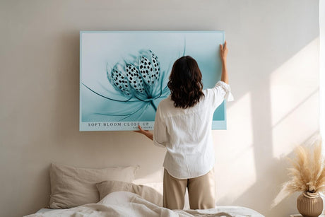 Paul Sinus Wandbild 120x80cm Makro Blume zarte Naturstruktur blau türkis minimalistische Naturfotografie ruhige botanische Kunst moderne