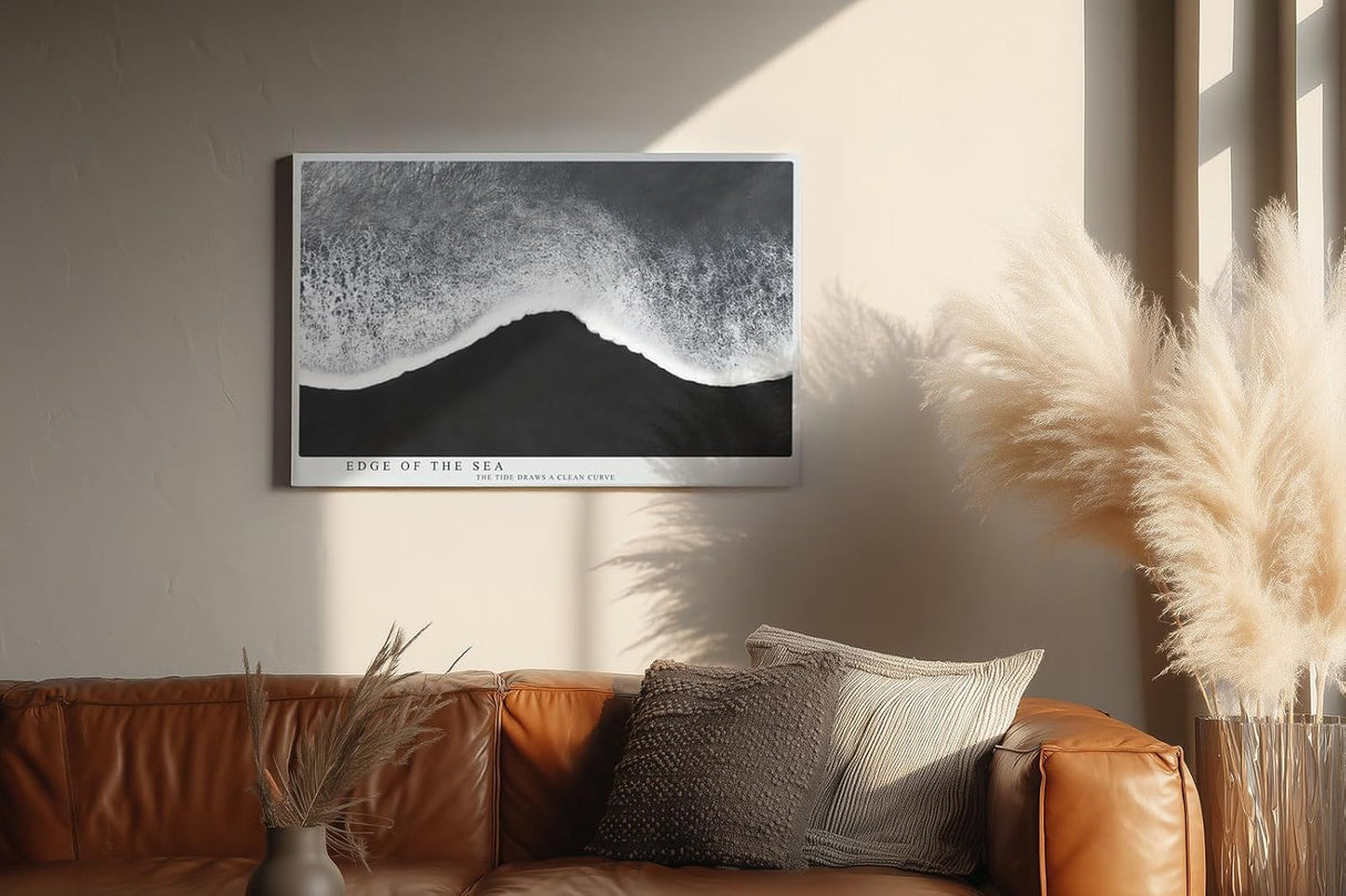 Paul Sinus Wandbild 120x80cm Minimalistische Meereskante – Schwarz Weiß Ozean Fotokunst mit ruhiger Wellenlinie für moderne Räume
