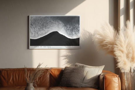 Paul Sinus Wandbild 120x80cm Minimalistische Meereskante – Schwarz Weiß Ozean Fotokunst mit ruhiger Wellenlinie für moderne Räume