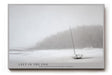 Paul Sinus Wandbild 120x80cm minimalistisches Boot im Nebel ruhige Landschaft Fotokunst grau Natur Kunstdruck moderne