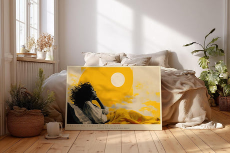 Paul Sinus Wandbild 120x80cm moderne Frauenfigur unter gelber Sonne abstrakte Kunst warmes Gelb stilvolle Illustration moderne Wanddekoration fuer Wohnzimmer Büro