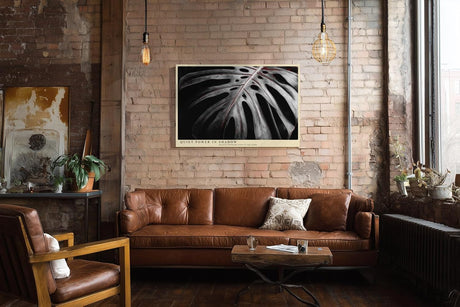 Paul Sinus Wandbild 120x80cm Monstera Blatt dunkel minimalistische Pflanzenkunst schwarz weiss moderne botanische Wanddekoration fuer Wohnzimmer Büro
