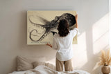 Paul Sinus Wandbild 120x80cm Oktopus Illustration Vintage Meereskunst Schwarz Weiss fuer Wohnzimmer Büro und maritime Einrichtung