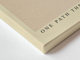 Paul Sinus Wandbild 120x80cm One Path Through Sand Wüstenlandschaft mit Fußspuren minimalistische Natur Fotokunst Poster für Wohnzimmer Büro