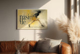 Paul Sinus Wandbild 120x80cm Passion de moderne Fashion Illustration Frau in Bewegung gelb beige Kunst Poster stilvolle