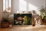 Paul Sinus Wandbild Peaceful Garden Dream Romantisches Porträt einer schlafenden Frau zwischen weißen Rosen – Sinnbild für Ruhe, Schönheit und Geborgenheit.