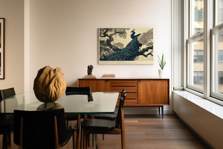 Paul Sinus Wandbild 120x80cm Pfau auf Baumzweig Elegante Vogelkunst in Blau Gold Asiatische Natur Wanddekoration