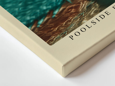 Paul Sinus Wandbild Poolside Elegance Stilvolles Porträt einer Frau mit Sonnenbrille und Kopftuch im Wasser – Sinnbild für Retro-Glamour und Sommerluxus.