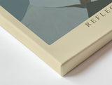 Paul Sinus Wandbild Reflection Through Written Lines Sanftes Porträt einer jungen Frau, die in ein Buch vertieft ist und vom Licht zart beschienen wird.