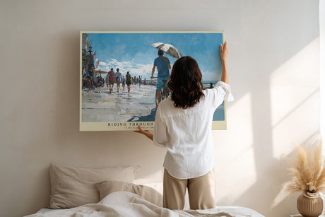 Paul Sinus Wandbild Riding Through Summer Breeze – Radfahrer unter blauem Himmel symbolisiert Freiheit, Lebensfreude und den Moment des Sommers