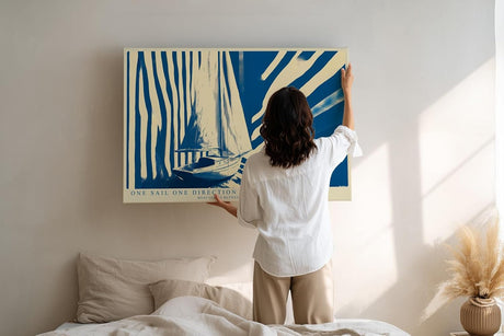 Paul Sinus Wandbild 120x80cm Segelboot moderne Illustration blau beige grafisches Meer Motiv minimalistisches Segelyacht Kunstbild stilvolle