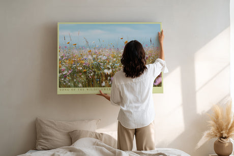 Paul Sinus Wandbild Song of the Wildflowers – Blühende Sommerwiese in sanftem Licht