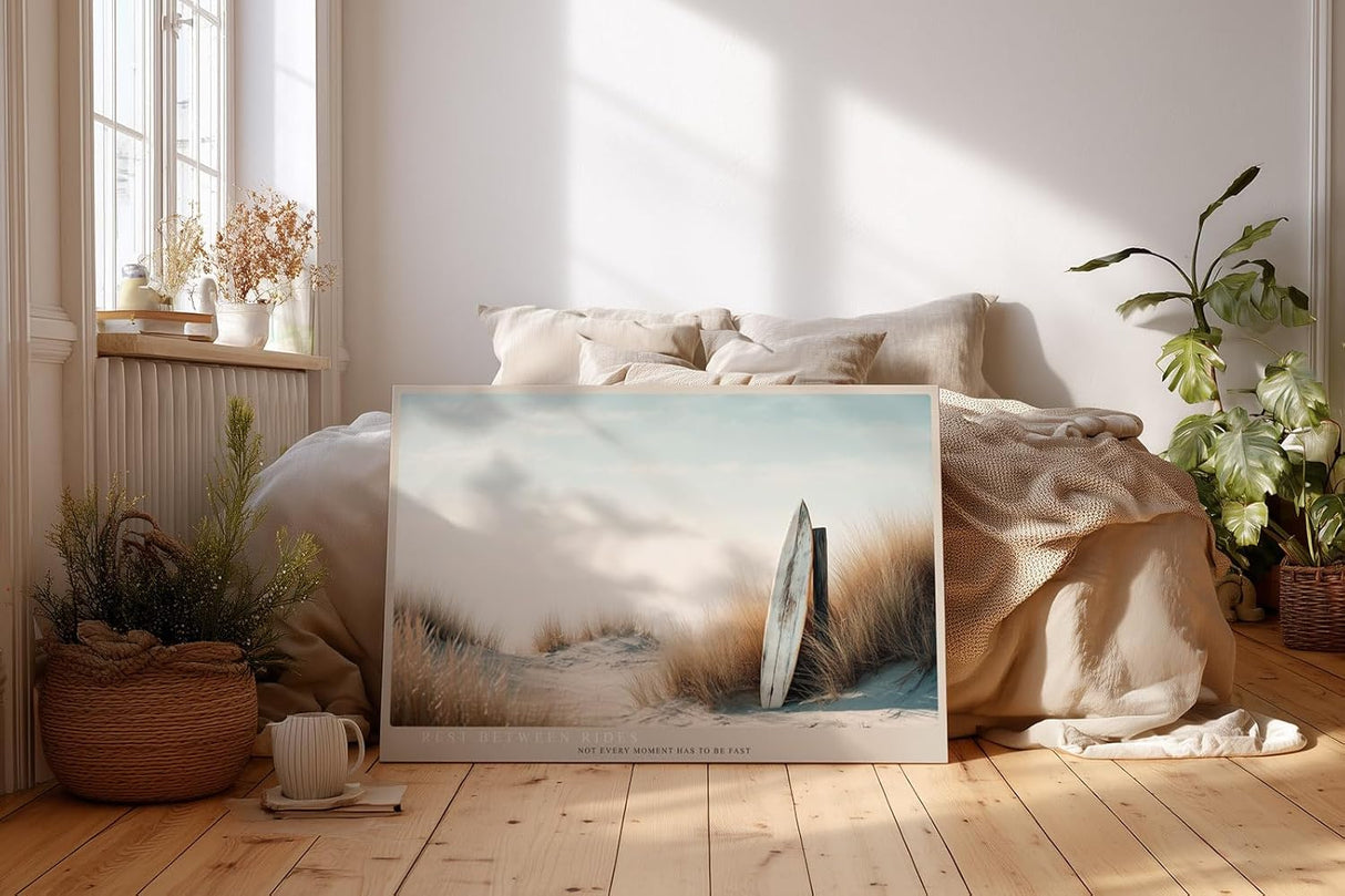 Paul Sinus Wandbild 120x80cm Surfbrett Strand Dünen Küstenlandschaft Fotokunst warme Naturfarben moderner Kunstdruck