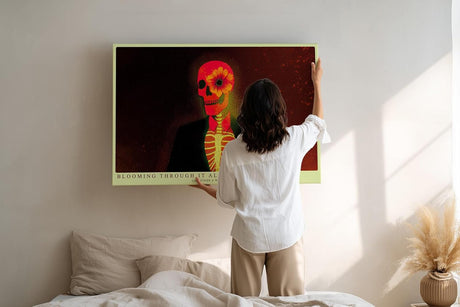 Paul Sinus Wandbild 120x80cm surrealer Totenkopf mit Blume moderne Kunst Illustration farbenstarkes Motiv stilvolle Wanddekoration fuer Wohnzimmer Büro