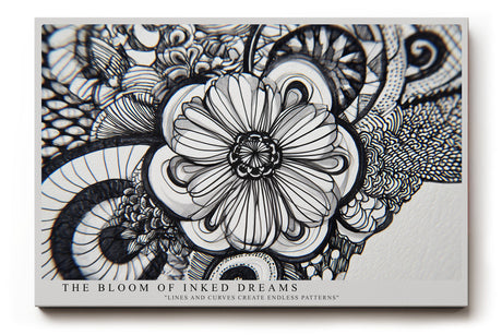 Paul Sinus Wandbild The Bloom of Inked Dreams – Detaillierte Schwarz-Weiß-Zeichnung einer Blume mit filigranen Mustern, künstlerisches Linienmotiv