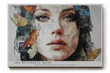 Paul Sinus Wandbild The Butterfly Muse – Poetisches Porträt mit Schmetterlingen, inspiriert von Zerbrechlichkeit und Schönheit der Träume