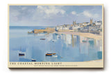Paul Sinus Wandbild The Coastal Morning Light Impression eines ruhigen Hafenmorgens mit sanftem Licht und zarten Pastelltönen, die das Erwachen des Tages über dem Meer einfangen.