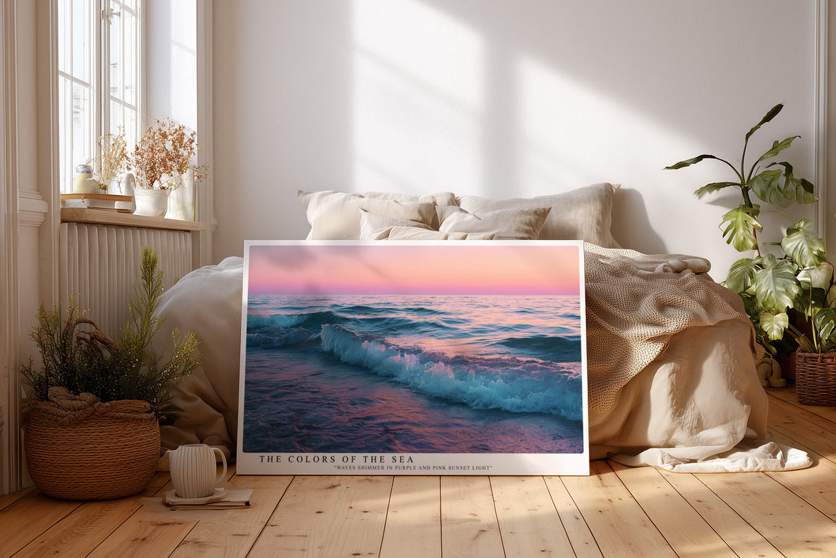 Paul Sinus Wandbild The Colors of the Sea Ausdrucksstarke Darstellung des Meeres bei Sonnenuntergang in leuchtenden Violett- und Rosatönen mit bewegten Wellen.