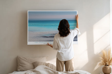 Paul Sinus Wandbild The Endless Horizon of Ocean Calm Soft Waves Merge with the Distant Sky