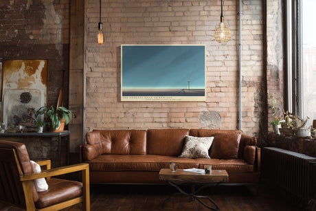 Paul Sinus Wandbild The Endless Road to Horizon – Minimalistische Straßenlandschaft mit Telegrafenmasten in kühler Weite, Symbol für Reise, Einsamkeit und Perspektive