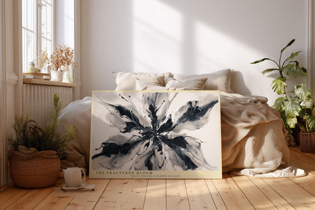 Paul Sinus Wandbild The Fractured Bloom – Abstrakte Blütenexplosion in Schwarz-Weiß, modernes Kunstwerk mit dynamischer Energie und Ausdruckskraft