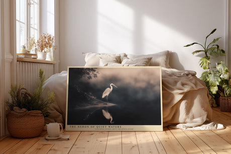 Paul Sinus Wandbild The Heron of Quiet Waters Serenity in Still Reflection
