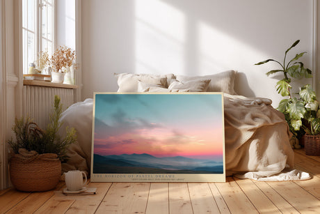 Paul Sinus Wandbild The Horizon of Pastel Dreams – Sanfte Landschaft in Pastelltönen mit weiten Hügeln und rosa Abendhimmel, Symbol für Ruhe und Leichtigkeit