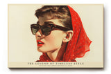Paul Sinus Wandbild The Legend of Timeless Style Elegantes Retro-Porträt einer Frau mit rotem Tuch und Sonnenbrille – Symbol für klassischen Stil und ewige Schönheit.