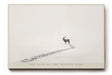 Paul Sinus Wandbild The Path of the Winter Stag – Minimalistisches Wintermotiv mit Hirsch und Fußspuren im Schnee, Symbol für Einsamkeit, Kraft und Beständigkeit